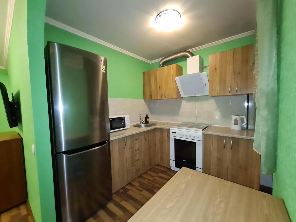 1-Room View Apartment Near Inturist On Sobornyi Avenue 143, By Grandhome Запорожье Экстерьер фото